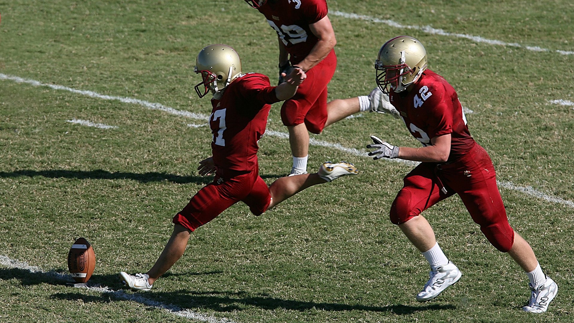 英超球队高频对抗下的情绪干预训练体系建设分析